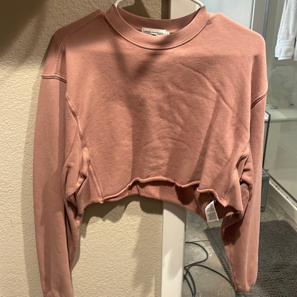 Good American peach cropped sweatshirt